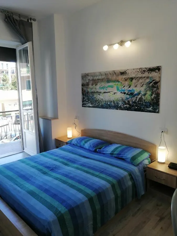 ** Szálloda Albergo Blue Fish Albisola Superiore Olaszország